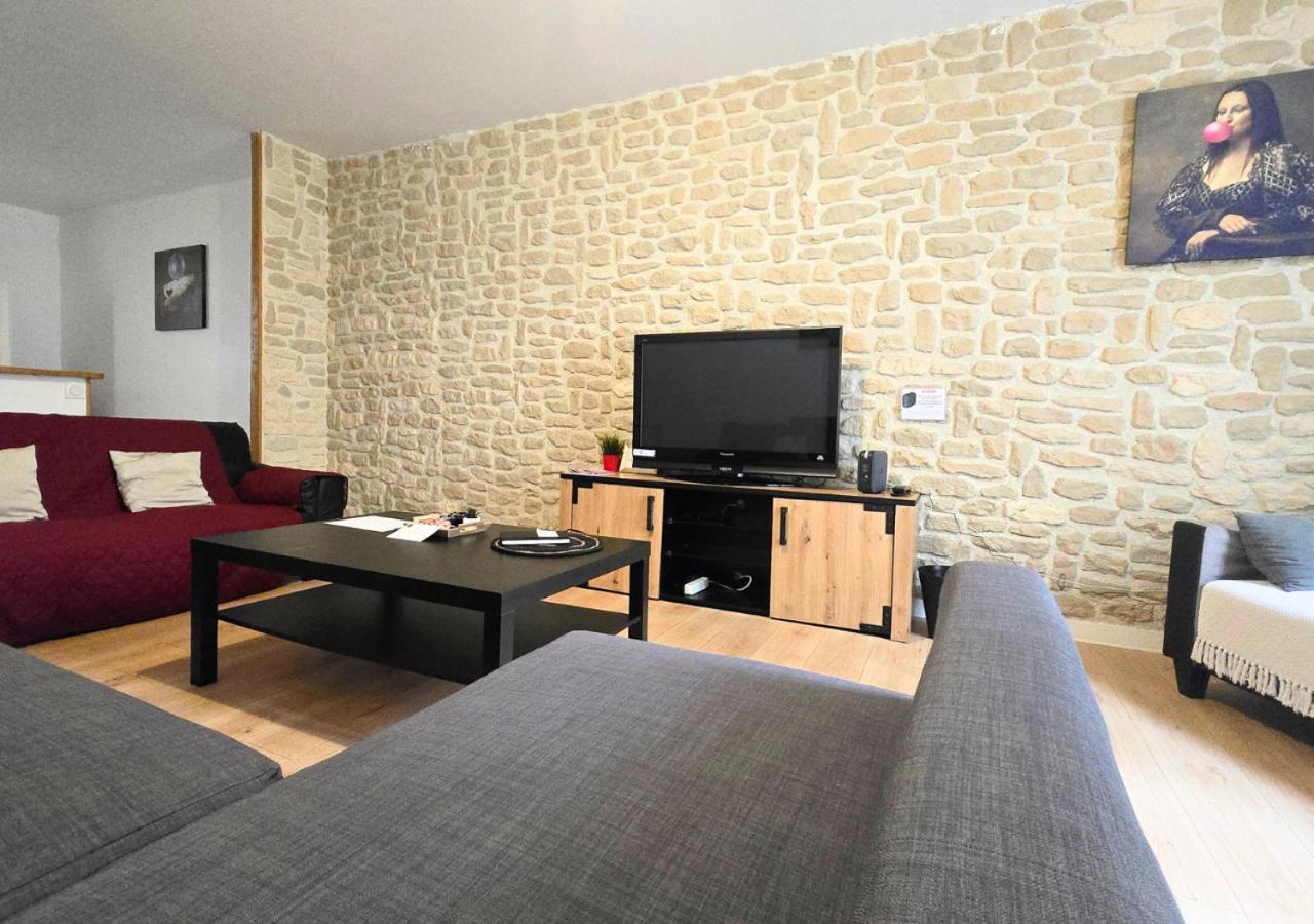 "Colbert Triplex" 3 Chambres - Balcon - Patio - Cathedrale Tours Exterior photo